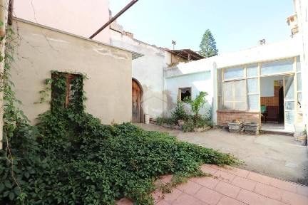 Terratetto unifamiliare via Fornovo 8, Santa Maria Chiara, Cagliari