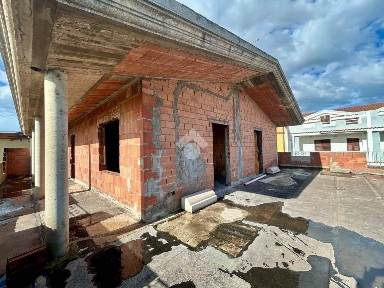 Terratetto plurifamiliare via C. Romagnino 94, Selargius