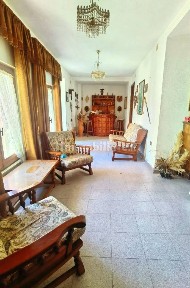 Terratetto unifamiliare 120 m², da ristrutturare, Centro, Muravera