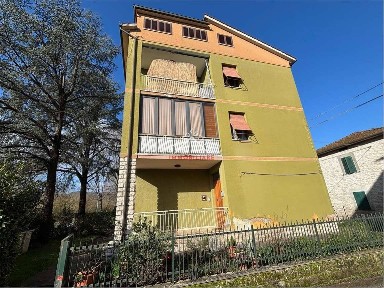 Umbertide, Via Isonzo