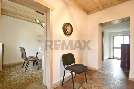 Terratetto unifamiliare 120 m², da ristrutturare, Vallermosa