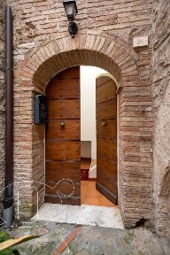 Trilocale via cesia, 26, Centro, Todi