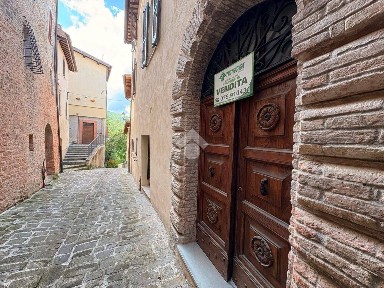 Nocera Umbra, Via S. Martino