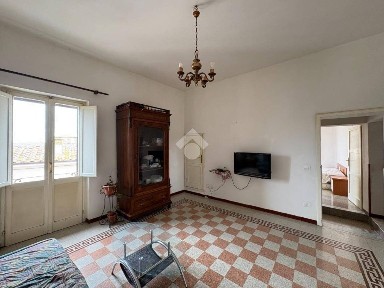 Bastia Umbra, Via bettona, 1