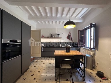 Appartamento piazza Venanzio Gabriotti, Centro, Città di Castello