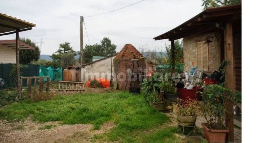 Appartamento all'asta via Francesco Petrarca 50, Castiglione del Lago