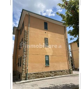 Appartamento all'asta piazza del Popolo 5, Passignano sul Trasimeno