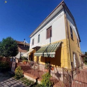 Appartamento all'asta via Evelina 41, Perugia