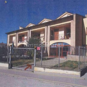 Perugia, Castel del Piano - Pila, Localita' Castel del Piano, strada Canonica 2/B