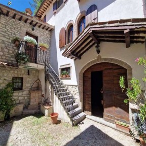 Appartamento all'asta via della Rocchetta 41, Gualdo Tadino