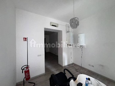 Parrucchiere - Barbiere in Affitto