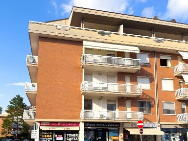 Bastia Umbra, Via Roma, 107