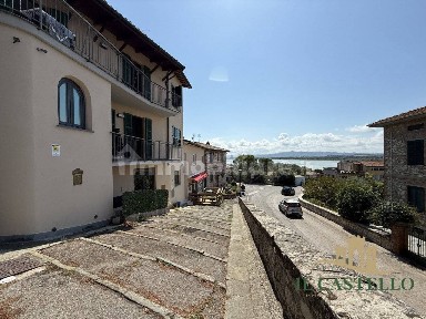 Appartamento piazza Dante Alighieri, Centro, Castiglione del Lago