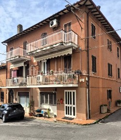 Perugia, Montebello, Via del Montebello, 31