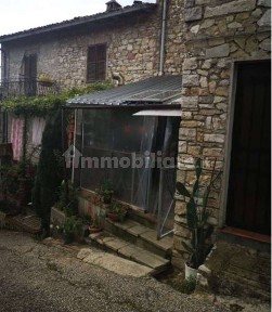Appartamento all'asta Valle San Martino, Spoleto