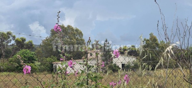 Rustico viale A. D. F. Walderode, Sinnai