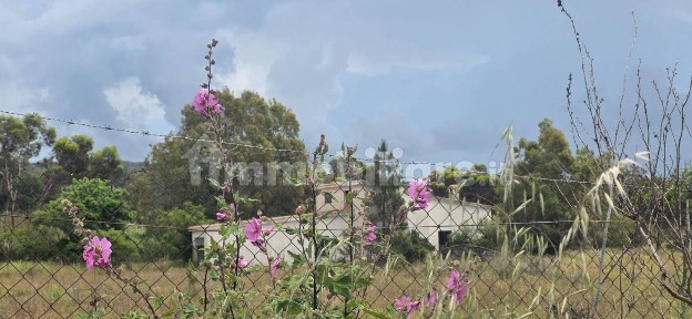 Rustico viale A. D. F. Walderode, Sinnai