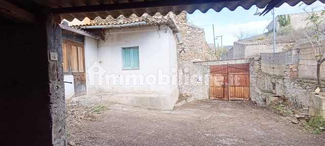 Rustico via Duca degli Abruzzi, San Nicolò Gerrei
