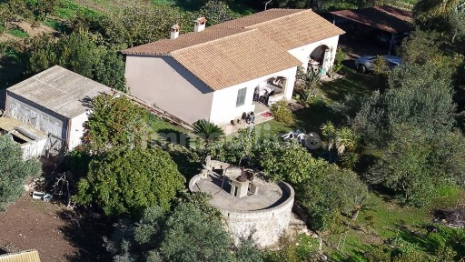Casale, buono stato, 100 m², Centro, Pula