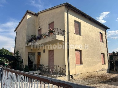 Quadrilocale via Monte Pizzo 2, Sanmagno, Sterpete, Corvia, Foligno