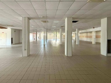 Locale commerciale in Affitto