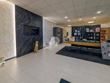 Locale commerciale in Affitto