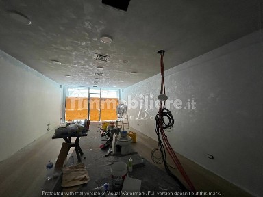 Locale commerciale in Affitto