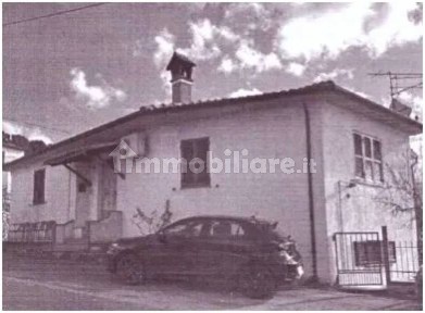 Appartamento all'asta via delle Torrette 1, Campello sul Clitunno