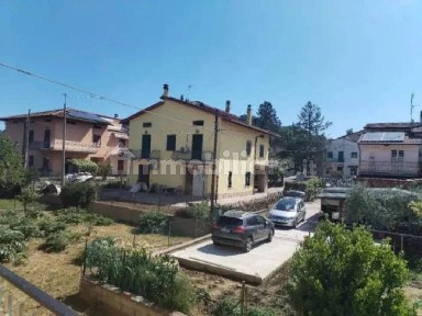 Appartamento all'asta via San Gregorio 11, Deruta