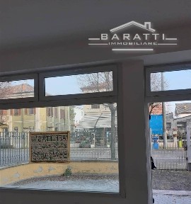 Negozio - Locale commerciale in Affitto