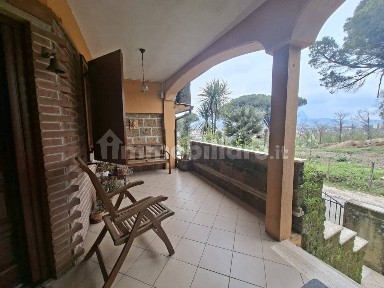 Villa a schiera via Manlio Rossi D'Oria 24, Quattrograna, Bellizzi, Sant'Oronzo, Avellino