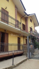 Villa a schiera via santa candita ortali, San Michele di Serino