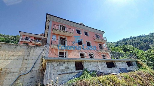 Villa a schiera 5 locali, buono stato, Salza Irpina
