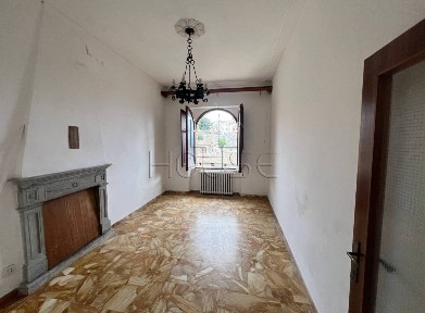 Appartamento viale Aldo Bologni, Centro, Montone
