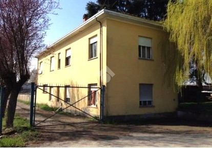 Capannone in Vendita