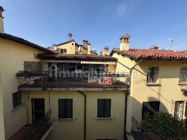 Attico via del Carro 9, Centro Storico, Bologna