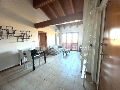 Attico nuovo, 80 m², San Vitale - Roveri, Bologna