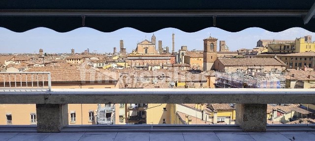 Attico via San Gervasio, 10, Centro Storico, Bologna