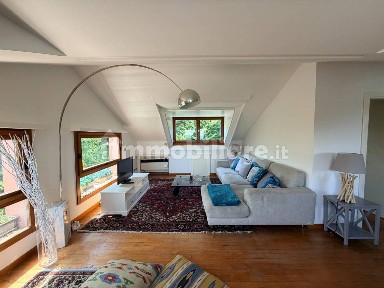Mansarda ottimo stato, 85 m², Colli San Mamolo, Bologna