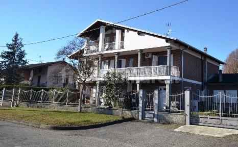 Massazza, Via Barbera, 14