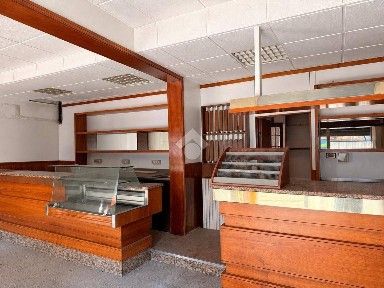Locale commerciale in Affitto