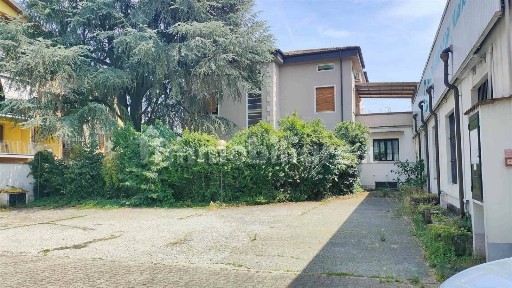 Lodi, via Agello, 2