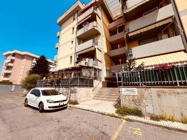 Quadrilocale via Guglielmo Marconi 75, Centro, Pescia