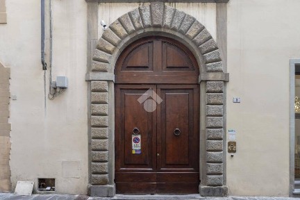 Bilocale via Monalda 2, Piazza della Repubblica, Firenze
