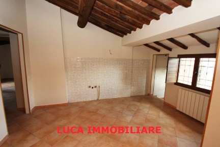 Trilocale via di Campo 106, Alberghi, Via Romana, Pescia Morta, Pescia