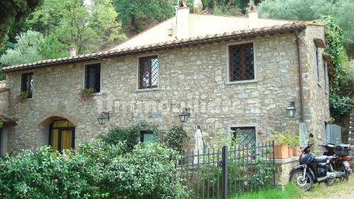 Appartamento via 1 Settembre, Centro, Fiesole