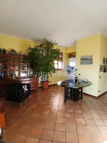 Appartamento ottimo stato, sesto piano, Pistoia Ovest, Pistoia
