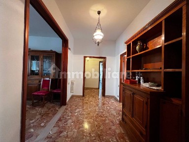 Appartamento via Aretina 232, Rovezzano, Firenze