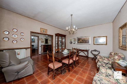 Appartamento via Bel Riposo, Quarrata