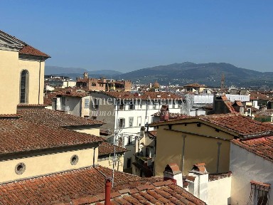 Quadrilocale via Maggio, Santo Spirito, Firenze